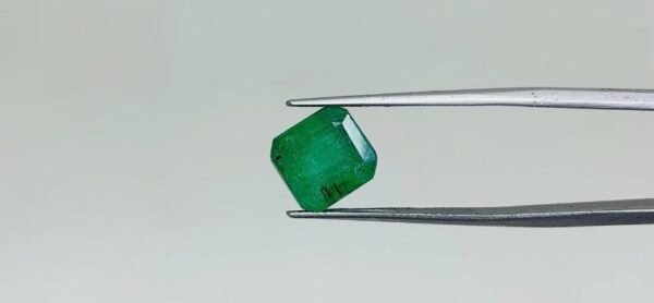 ZAMBIAN EMERALD - 4.55 CARAT