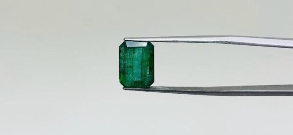 ZAMBIAN EMERALD - 4.4 CARAT