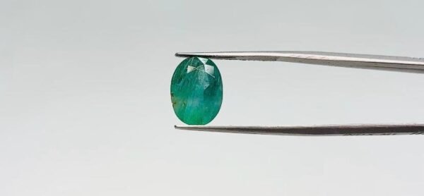 ZAMBIAN EMERALD - 5.65 CARAT