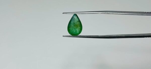 ZAMBIAN EMERALD - 3.55 CARAT