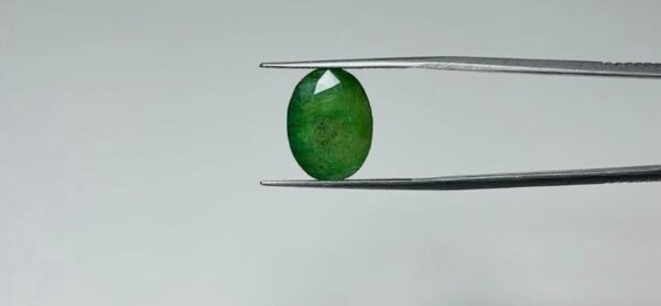 ZAMBIAN EMERALD - 9.7 CARAT