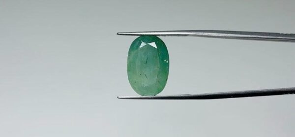 ZAMBIAN EMERALD - 9.8 CARAT