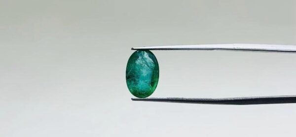 ZAMBIAN EMERALD - 2.95 CARAT