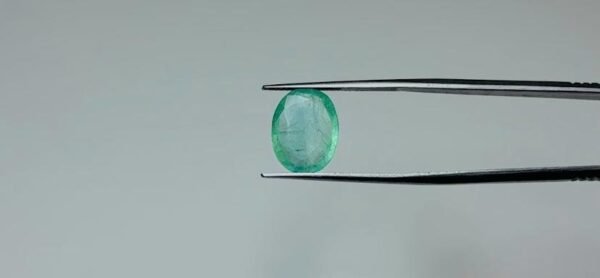 ZAMBIAN EMERALD - 4 CARAT