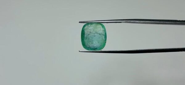 ZAMBIAN EMERALD - 6.75 CARAT