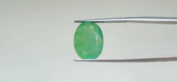 ZAMBIAN EMERALD - 8.85 CARAT