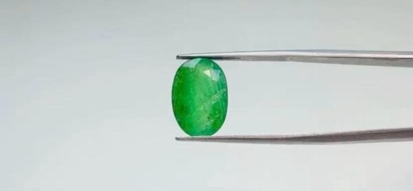 ZAMBIAN EMERALD - 5.9 CARAT