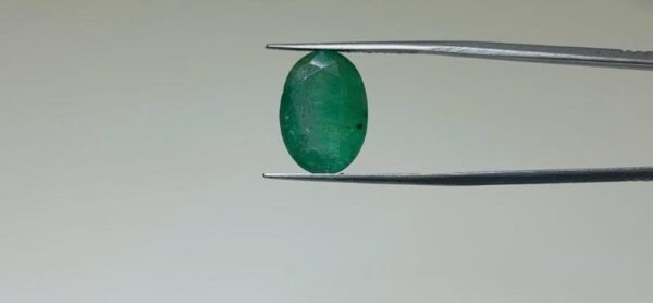 ZAMBIAN EMERALD - 9.55 CARAT