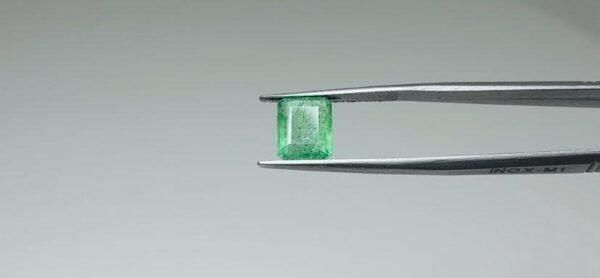 ZAMBIAN EMERALD - 4.25 CARAT