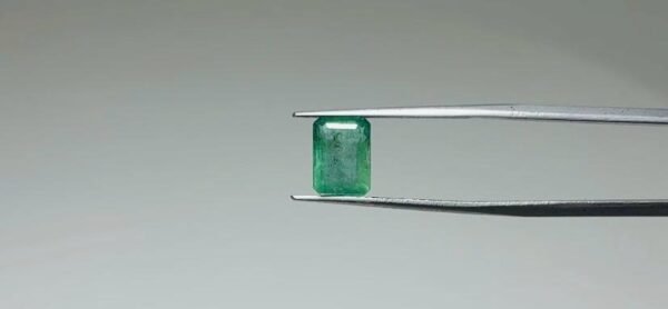 ZAMBIAN EMERALD - 3.55 CARAT