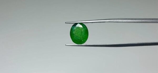 ZAMBIAN EMERALD - 3.85 CARAT