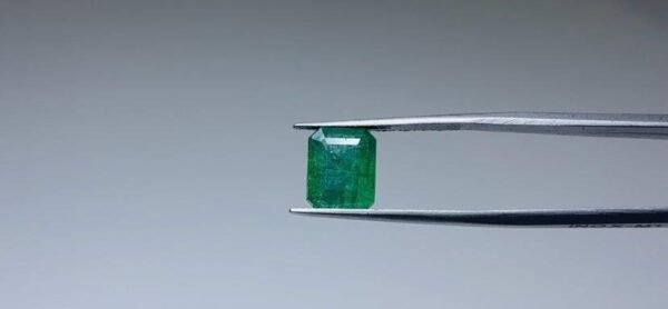 ZAMBIAN EMERALD - 4.05 CARAT