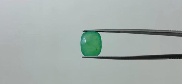 ZAMBIAN EMERALD - 8.1 CARAT