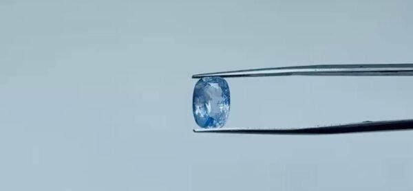 Blue Sapphire - 4.45 Carat