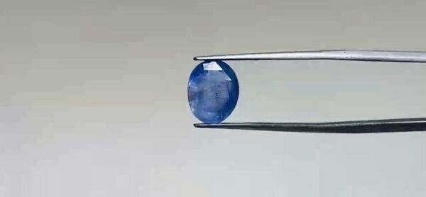 Blue Sapphire - 4.3 Carat