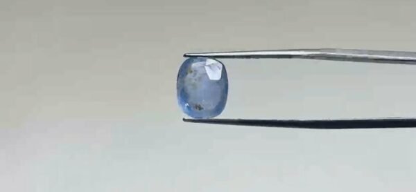 Blue Sapphire - 4.7 Carat
