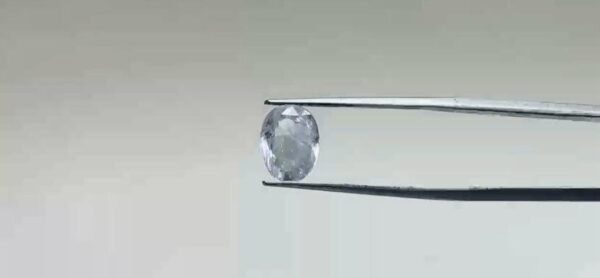 Blue Sapphire - 3.55 Carat