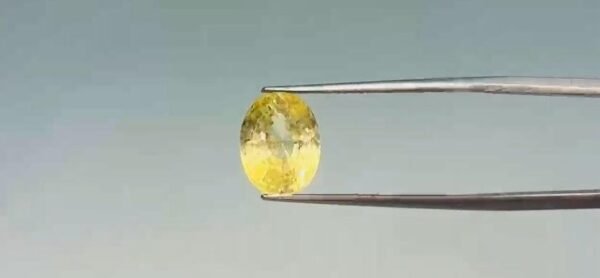 yellow Sapphire - 5.15 Carat