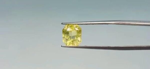 Yellow Sapphire - 5.55 Carat