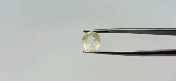 Yellow Sapphire - 5.15 Carat