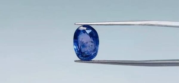 Blue Sapphire - 6.85 Carat