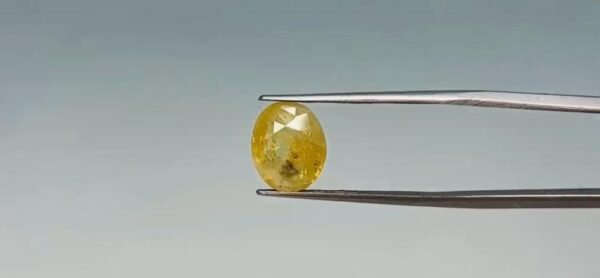 Yellow Sapphire - 5 Carat