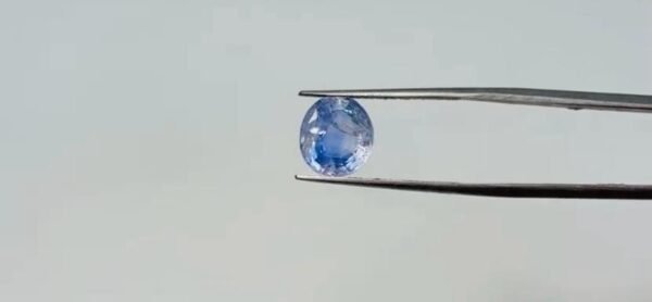 Blue Sapphire - 4.25 Carat