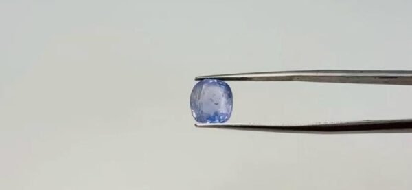 Blue Sapphire - 4.2 Carat