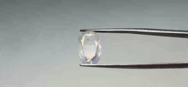 Blue Sapphire - 5.7 Carat