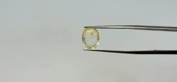 Blue Sapphire - 3.55 Carat