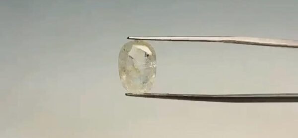 Yellow Sapphire - 6.25 Carat