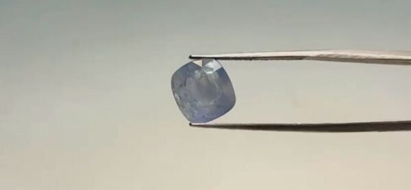Blue Sapphire - 6.45 Carat