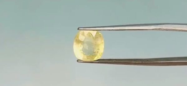 Yellow Sapphire  - 4.2 Carat