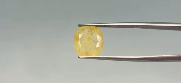 Yellow Sapphire  - 7.2 Carat