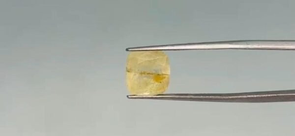 Yellow Sapphire  - 6.1 Carat