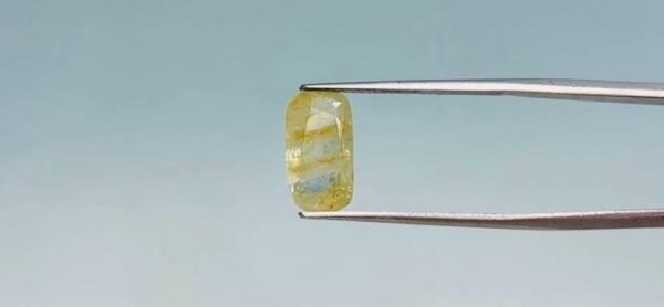 Yellow Sapphire  - 4.8 Carat