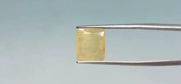 Yellow Sapphire  - 8.25 Carat