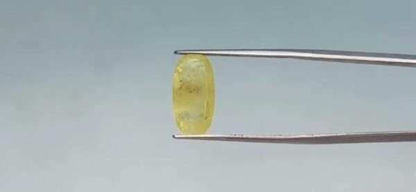 Yellow Sapphire  - 8 Carat