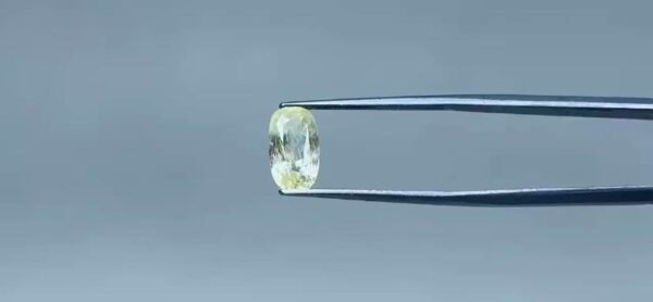 Yellow Sapphire - 3.2 Carat