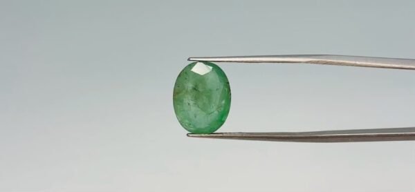 ZAMBIAN EMERALD - 5.65 CARAT