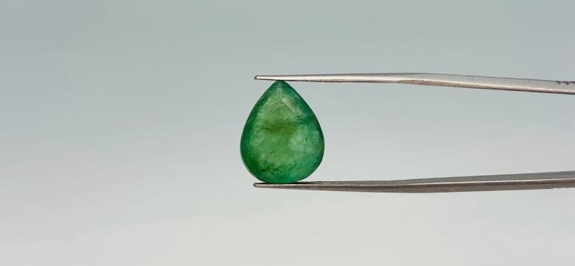 ZAMBIAN EMERALD - 9 CARAT
