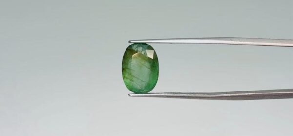 ZAMBIAN EMERALD - 4 CARAT