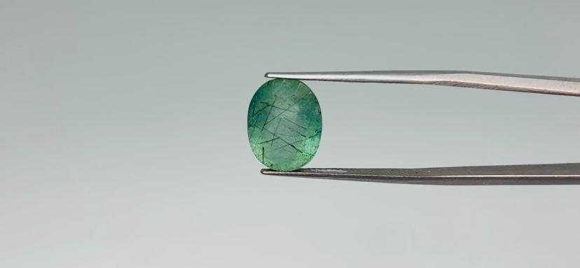 ZAMBIAN EMERALD - 5.7 CARAT