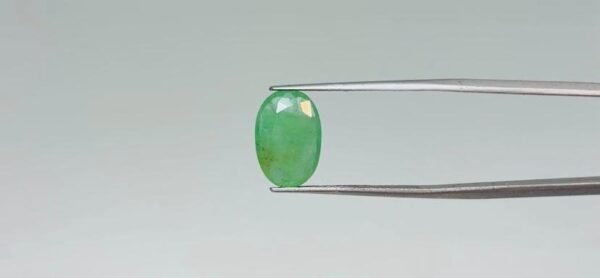 ZAMBIAN EMERALD - 3.75 CARAT