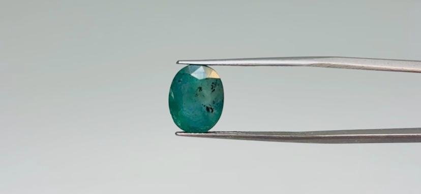 ZAMBIAN EMERALD - 3.85 CARAT
