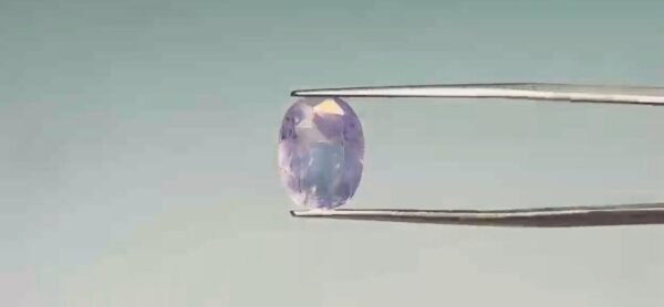 Pink sapphire - 5.9 Carat