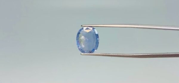 Blue sapphire - 5.25 Carat